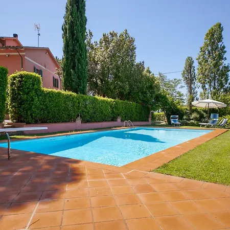 Holiday home Podere Lo Stringaio *